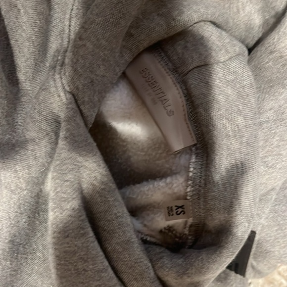 Essentials Hoodie XS - Picture 2 of 4